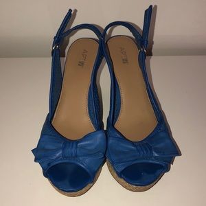 Apt. 9 Slingback Wedge Sandals in Blue {SIZE: 9}